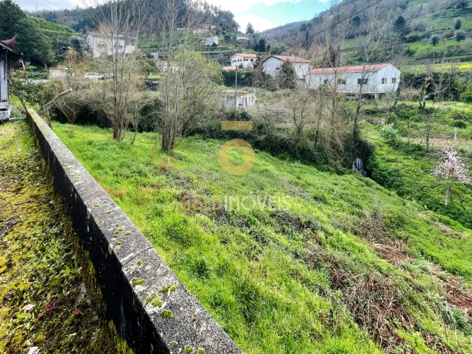 Moradia T3 para Venda em Travanca Foto 4