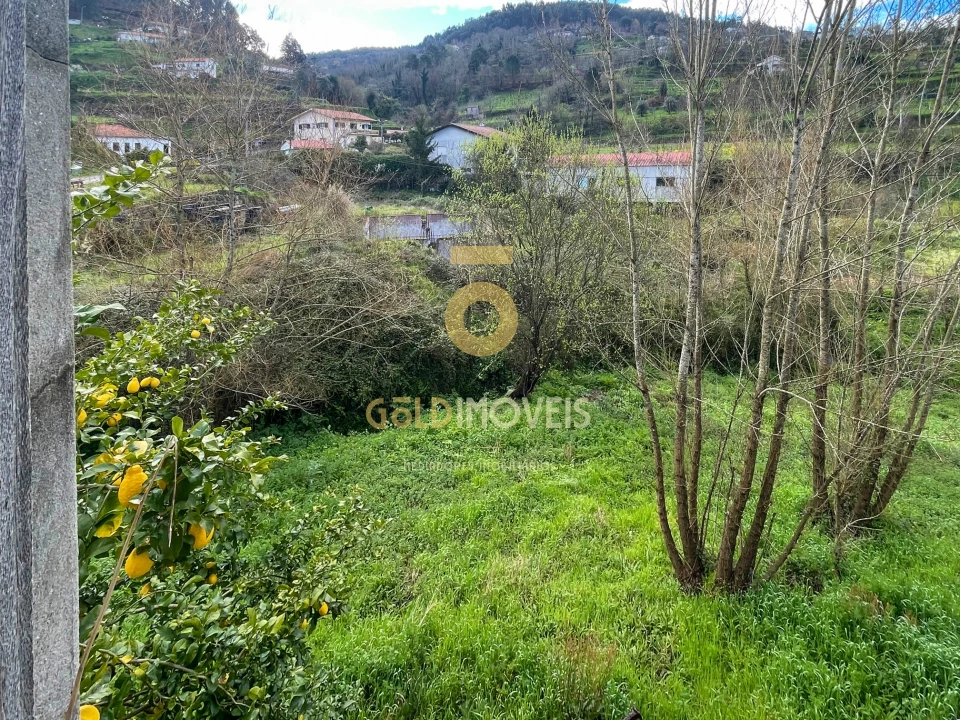 Moradia T3 para Venda em Travanca Foto 8