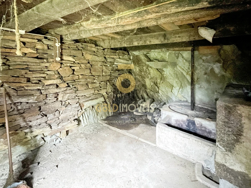 Moradia T2 para Venda em Real Foto 17