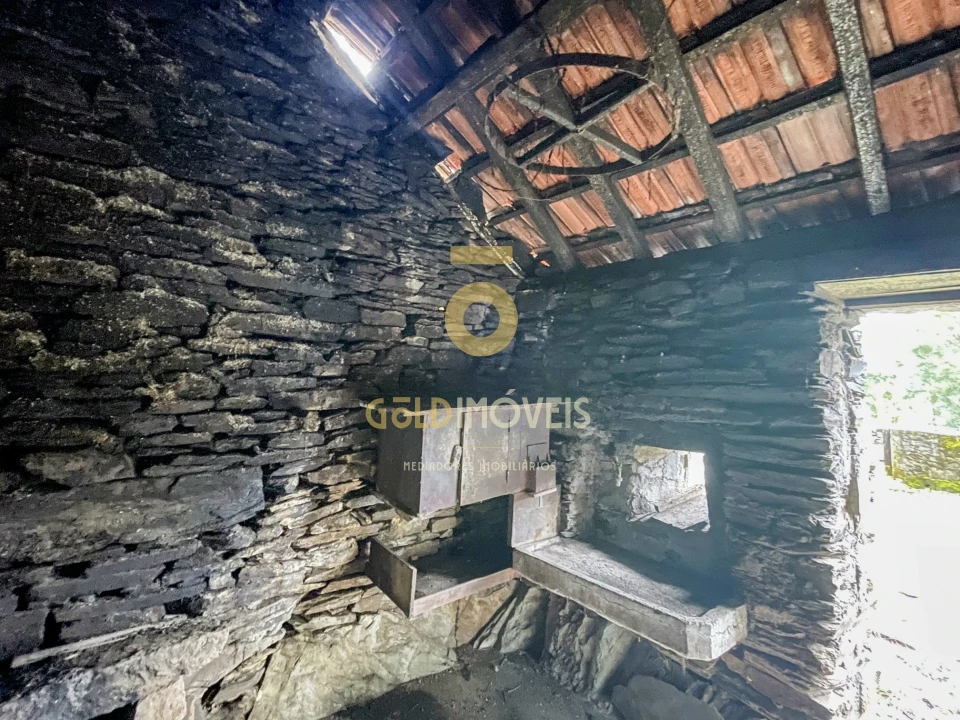 Moradia T2 para Venda em Real Foto 23