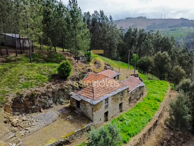 Moradia T2 para Venda em Real Foto 9