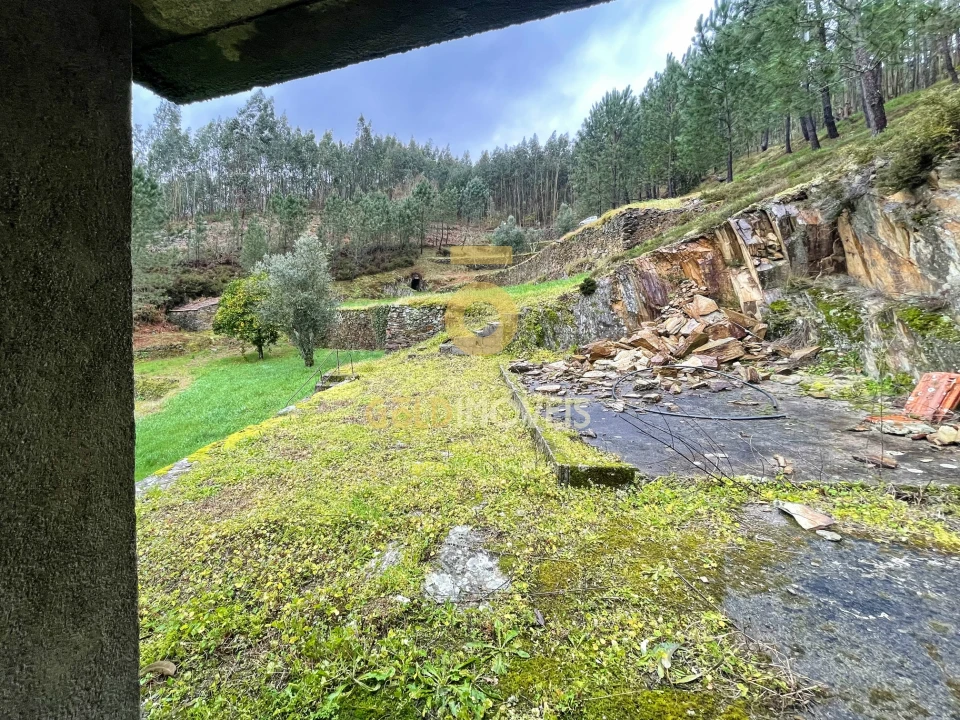 Moradia T2 para Venda em Real Foto 25