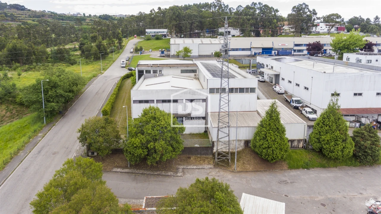 Armazém para Venda em Penafiel Foto 5