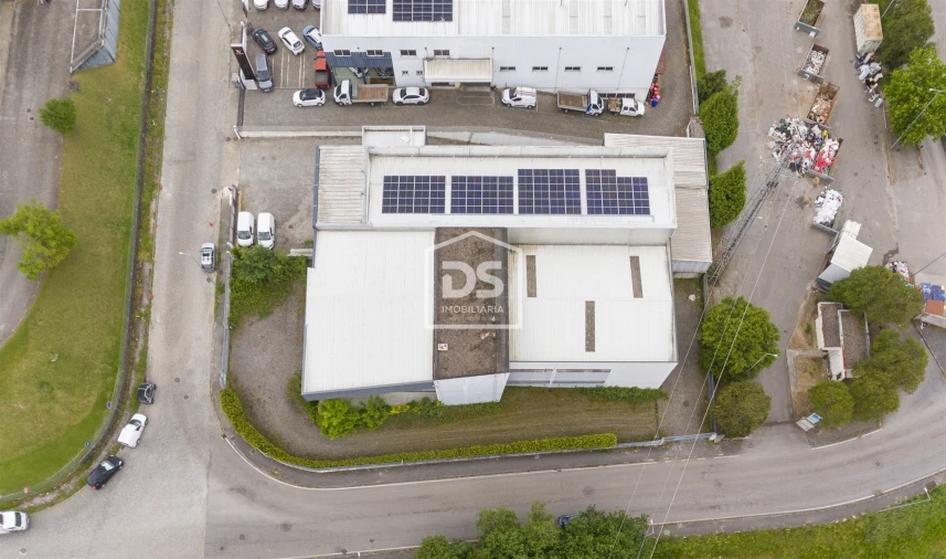 Armazém para Venda em Penafiel Foto 6