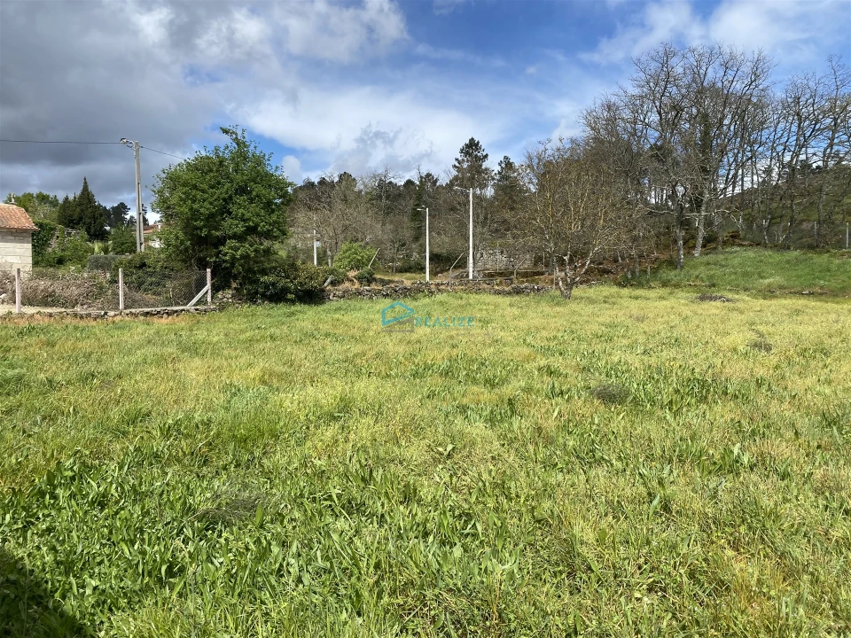 Terreno para Venda em Constantim e Vale de Nogueiras Foto 2