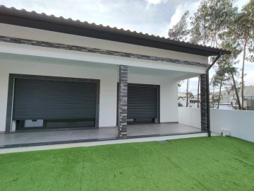 Moradia T3 para Venda em Santa Eufémia e Boa Vista
