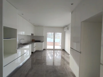 Moradia T3 para Venda em Santa Eufémia e Boa Vista