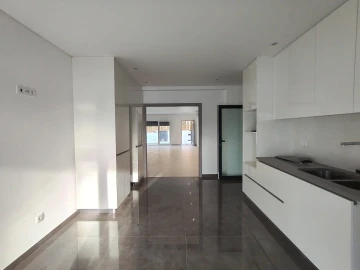 Moradia T3 para Venda em Santa Eufémia e Boa Vista