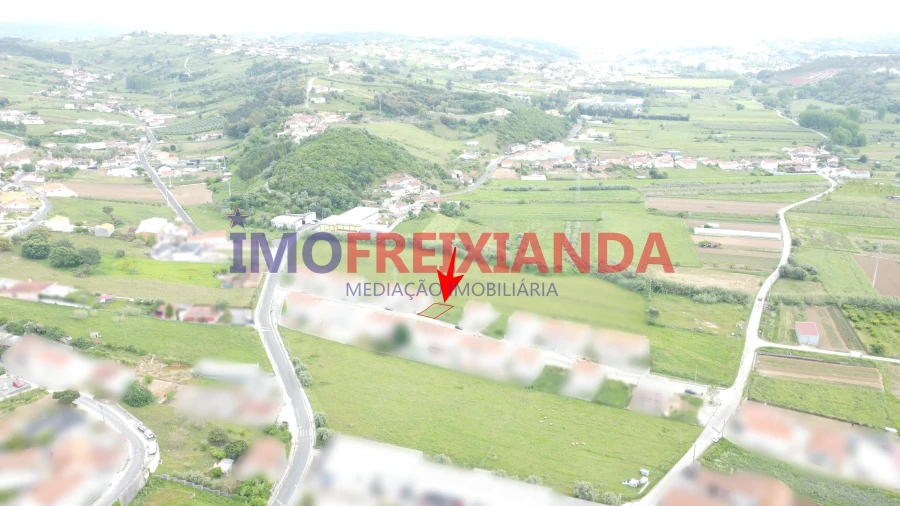 Terreno para Venda em Golpilheira