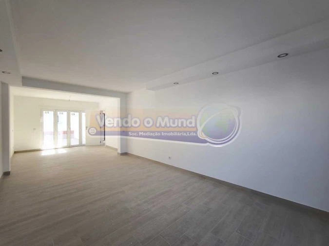 Apartamento T0 para Venda em Vila Nova de Cacela Foto 17