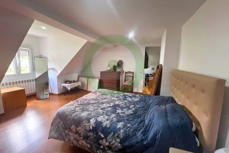 Moradia T4 para Venda em Madalena e Samaiões Foto 15