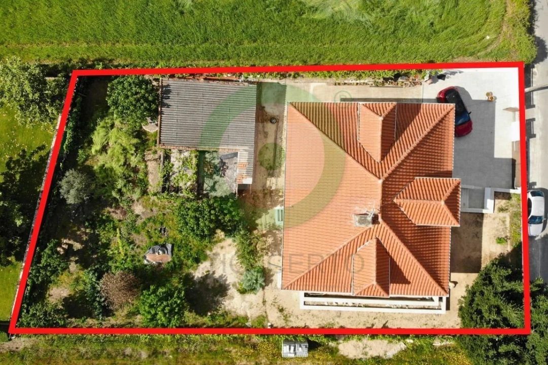 Moradia T4 para Venda em Madalena e Samaiões Foto 3