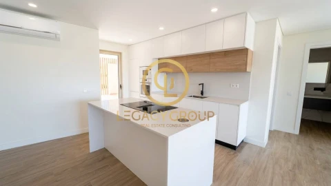 Apartamento T4 para Venda em Almancil