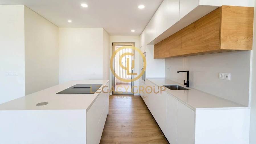 Apartamento T4 para Venda em Almancil Foto 3