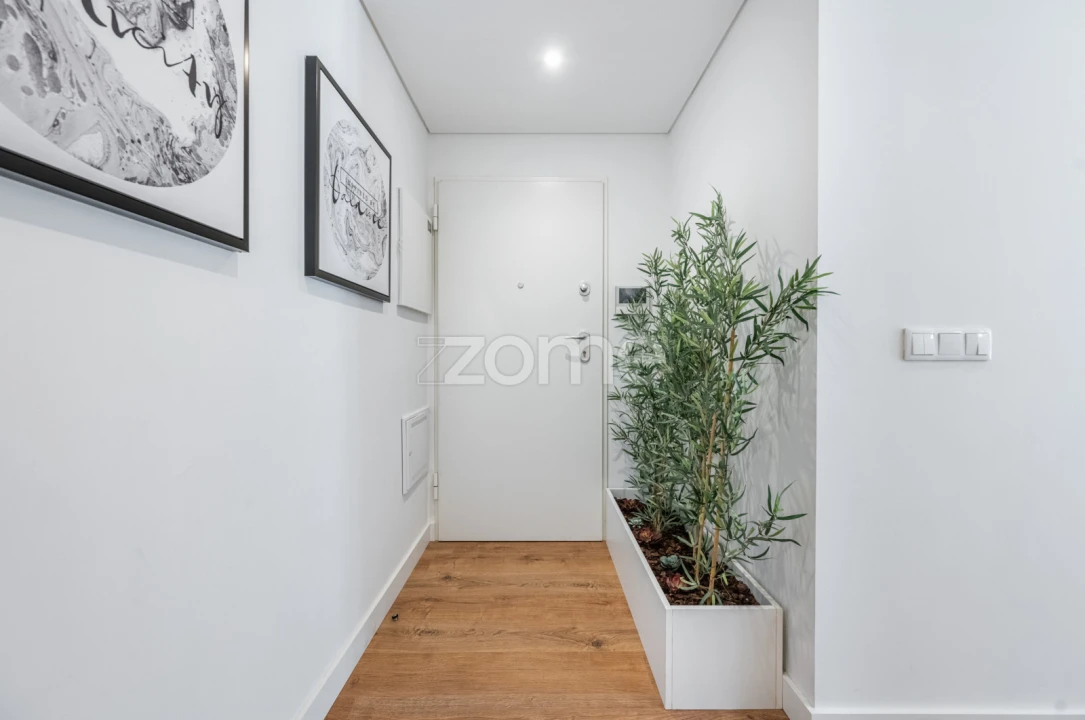 Apartamento T1 para Venda em Cedofeita, Santo Ildefonso, Sé, Miragaia, São Nicolau e Vitória Foto 5