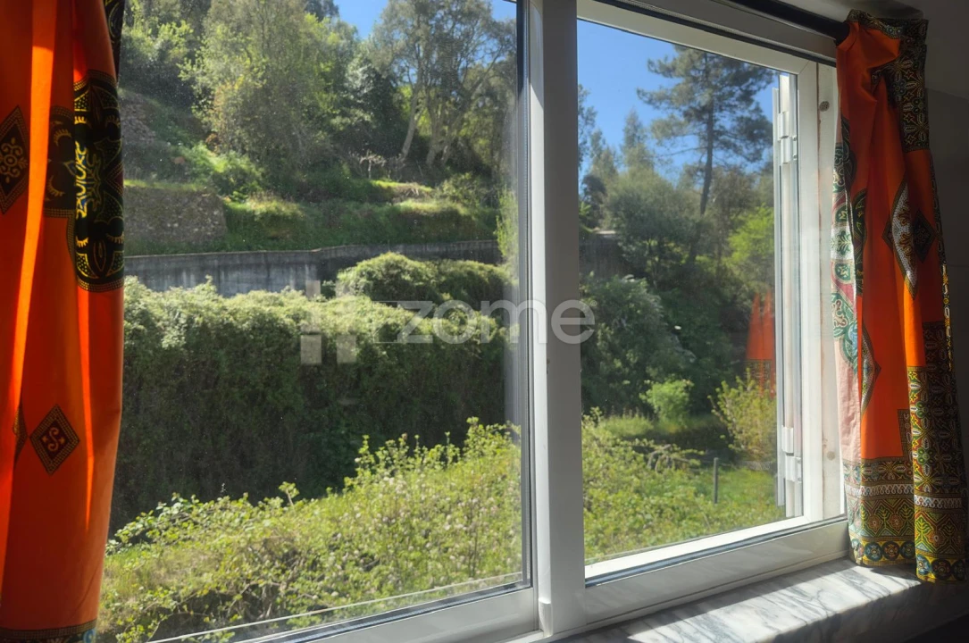 Moradia T5 para Venda em Pampilhosa da Serra Foto 11