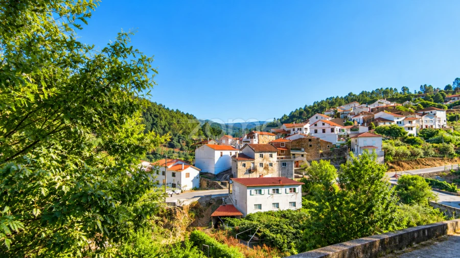 Moradia T5 para Venda em Pampilhosa da Serra