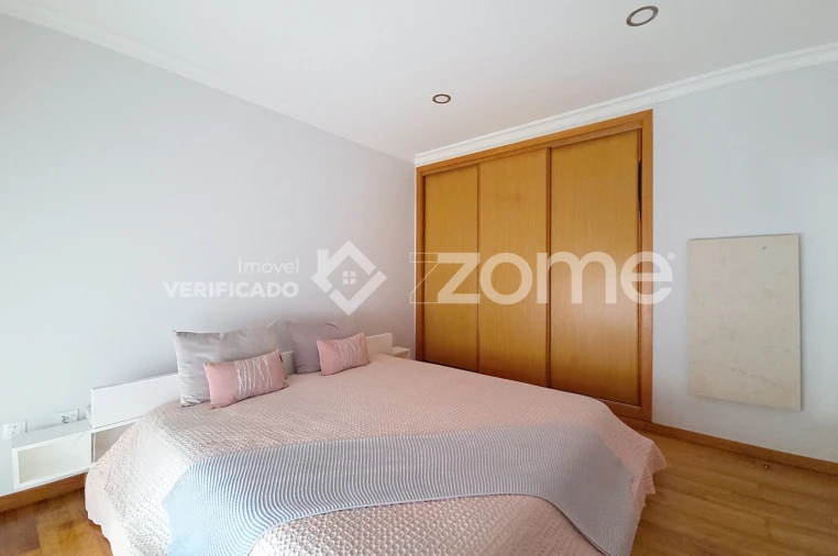 Moradia T3 para Venda em Lavos Foto 38