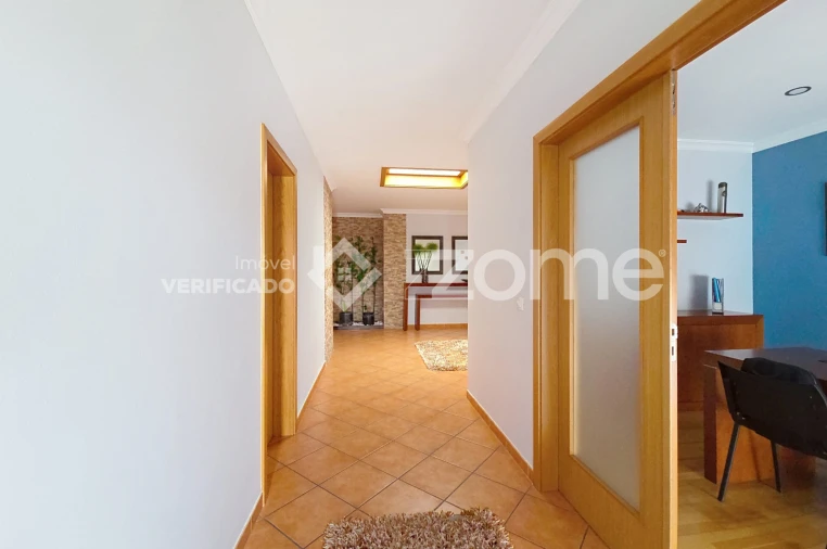 Moradia T3 para Venda em Lavos Foto 17