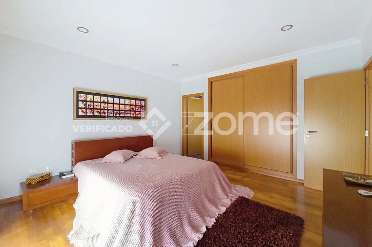 Moradia T3 para Venda em Lavos Foto 30