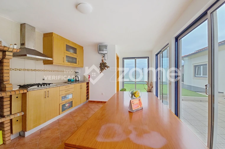 Moradia T3 para Venda em Lavos Foto 41