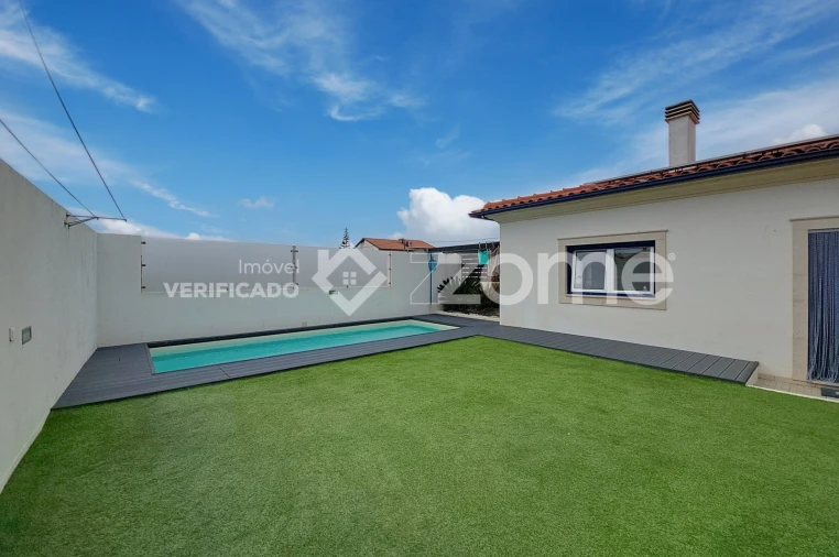 Moradia T3 para Venda em Lavos Foto 12