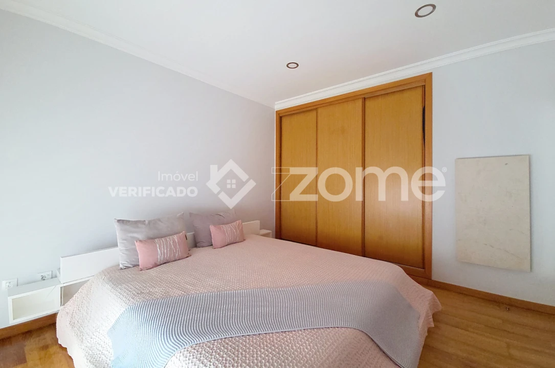 Moradia T3 para Venda em Lavos Foto 38