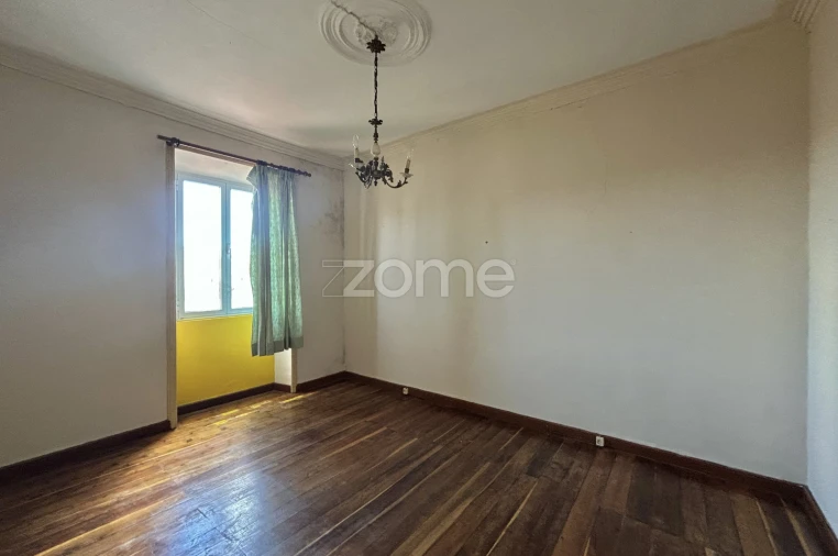 Moradia T6 para Venda em Ponta Delgada (São Sebastião) Foto 21