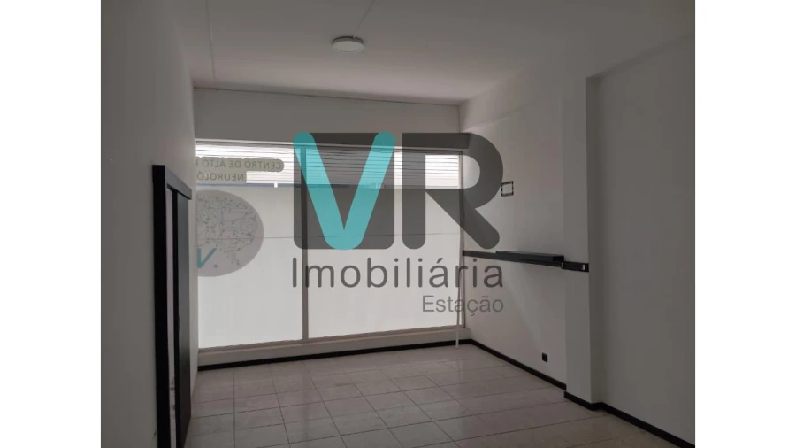 Negócio para Arrendamento em Braga (Maximinos, Sé e Cividade) Foto 7