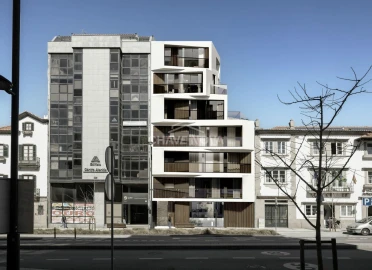 Apartamento T3 para Venda em Glória e Vera Cruz