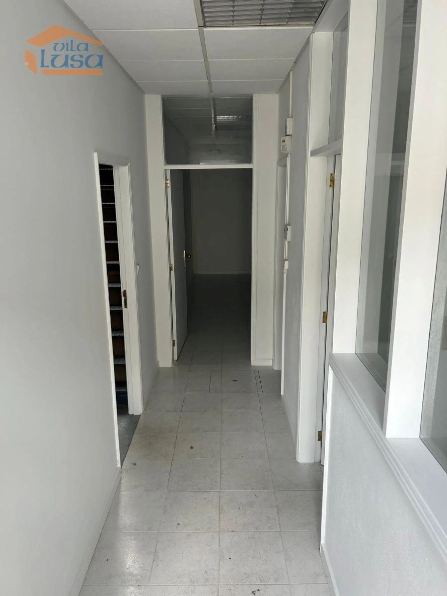 Escritório para Arrendamento em Cidade da Maia Foto 1