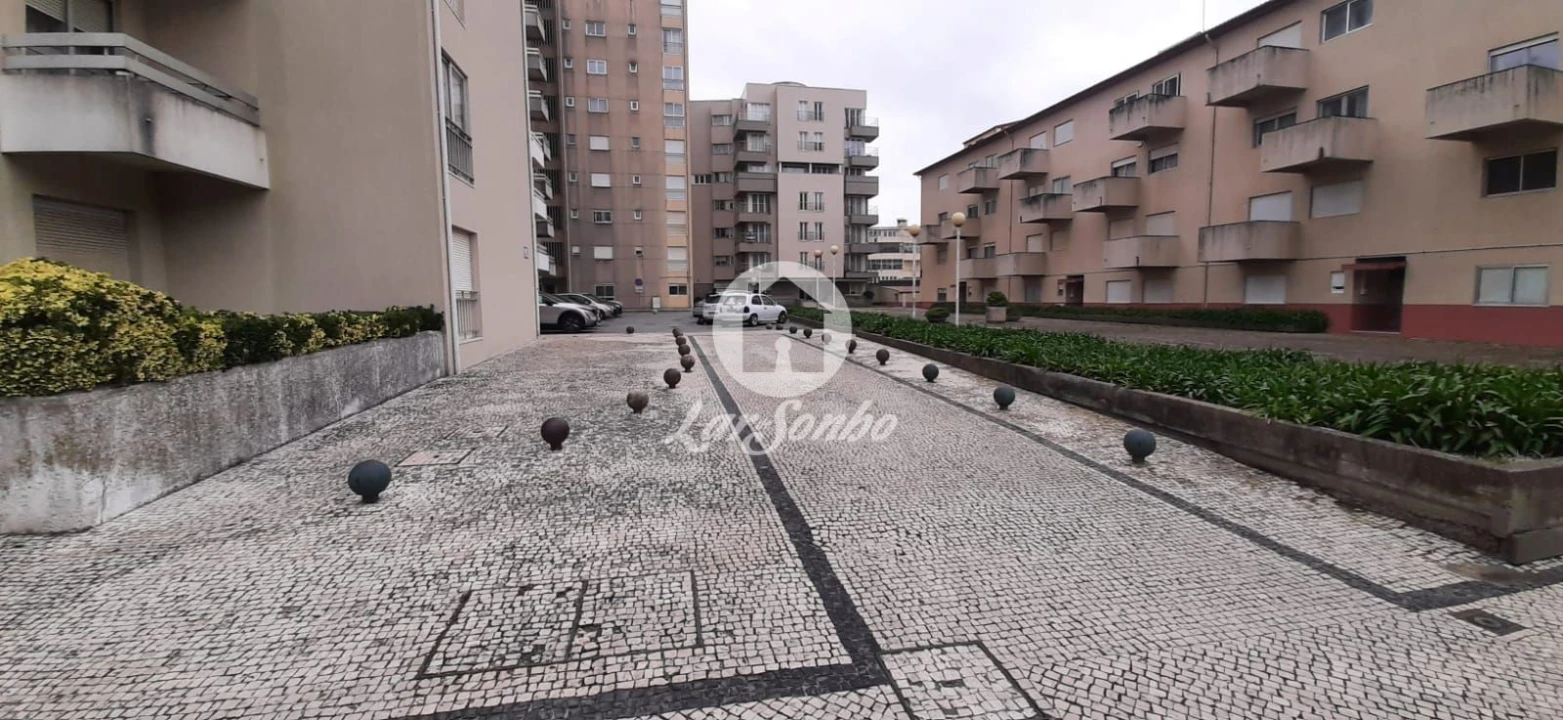 Negócio para Venda em Póvoa de Varzim, Beiriz e Argivai Foto 3