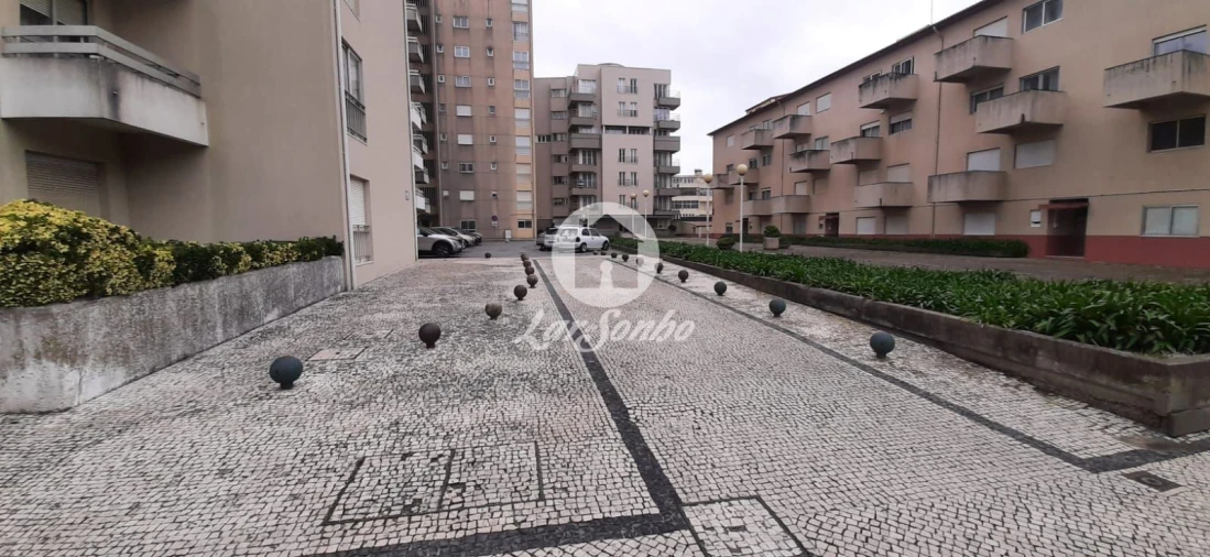 Negócio para Venda em Póvoa de Varzim, Beiriz e Argivai Foto 3