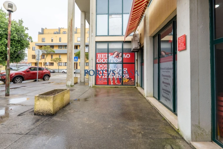 Loja para Trespasse em Matosinhos e Leça da Palmeira Foto 15