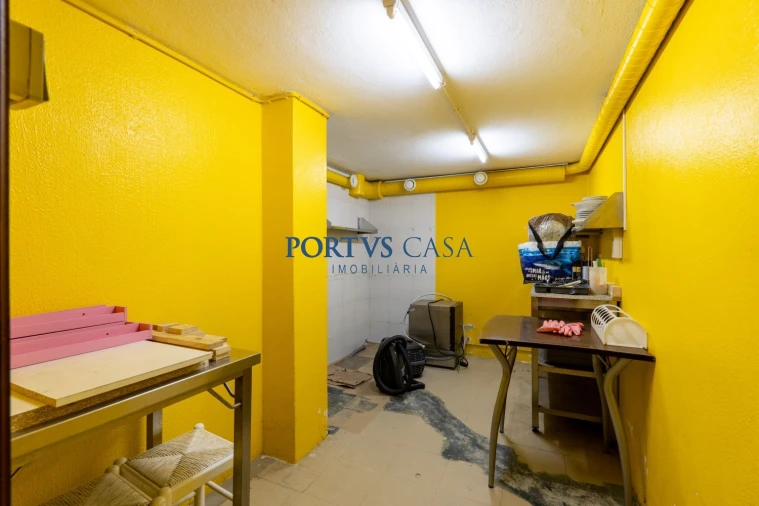 Loja para Trespasse em Matosinhos e Leça da Palmeira Foto 22