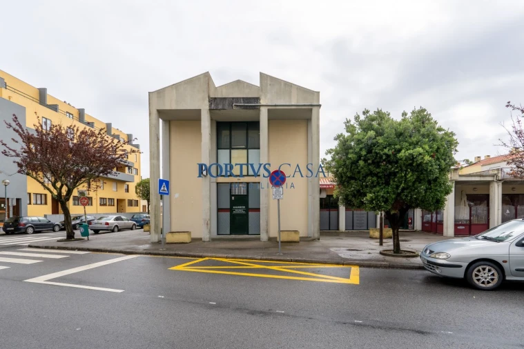 Loja para Trespasse em Matosinhos e Leça da Palmeira Foto 31