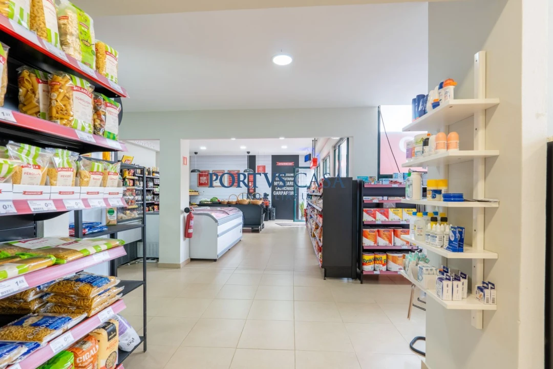 Loja para Trespasse em Matosinhos e Leça da Palmeira Foto 5