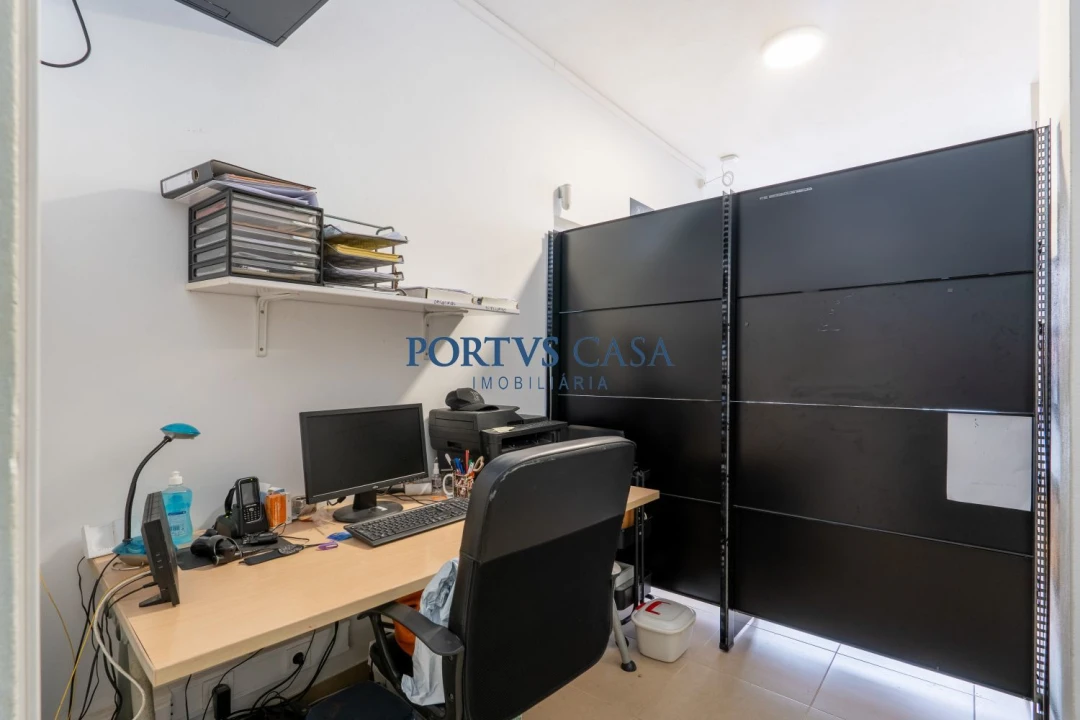 Loja para Trespasse em Matosinhos e Leça da Palmeira Foto 28