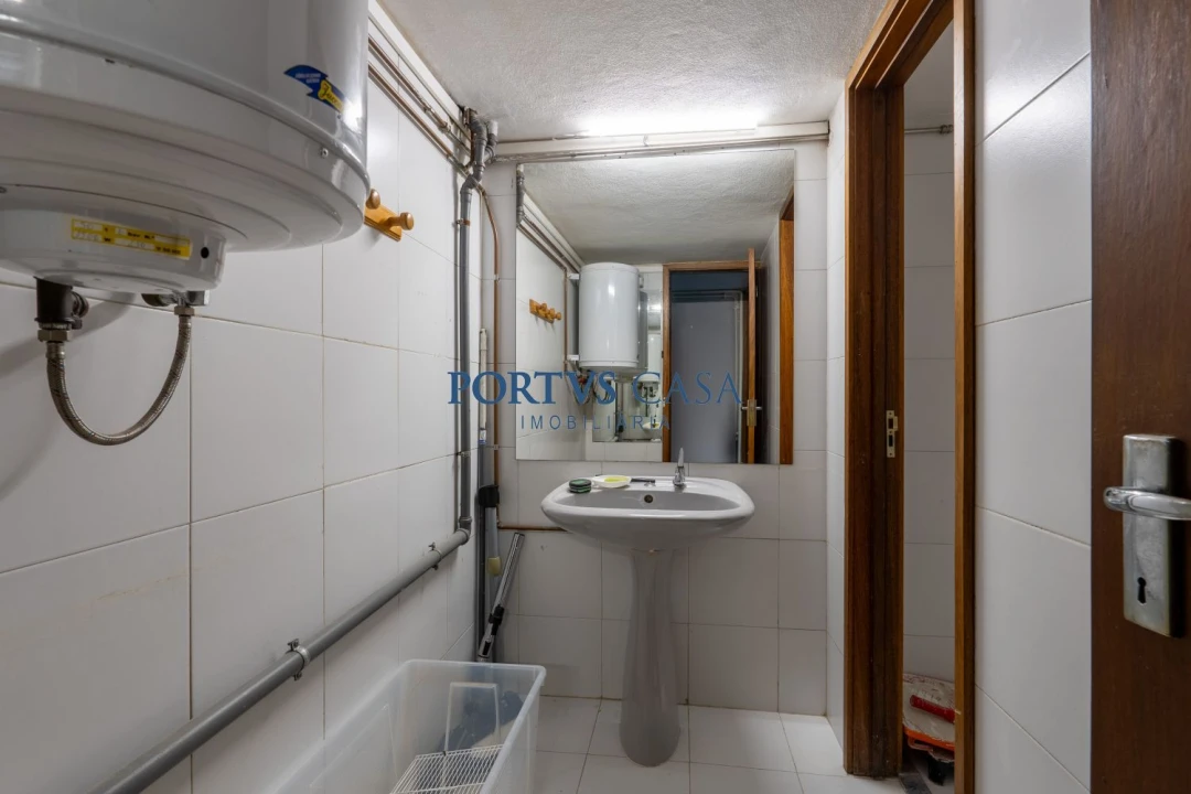 Loja para Trespasse em Matosinhos e Leça da Palmeira Foto 19