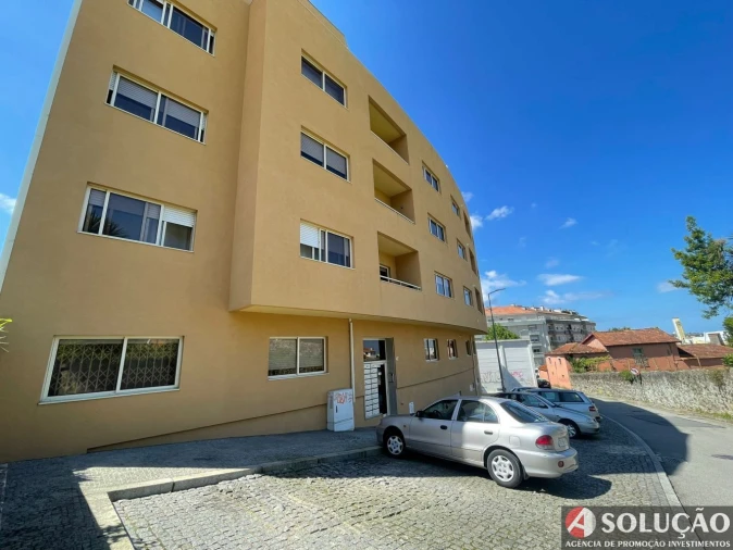 Apartamento T3 para Venda em Mafamude e Vilar do Paraíso Foto 47