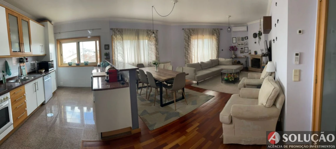 Apartamento T3 para Venda em Mafamude e Vilar do Paraíso Foto 5