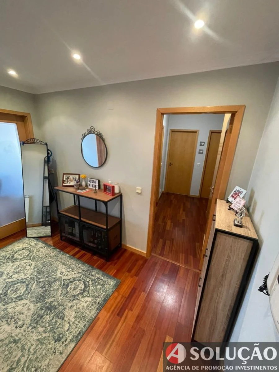 Apartamento T3 para Venda em Mafamude e Vilar do Paraíso Foto 7