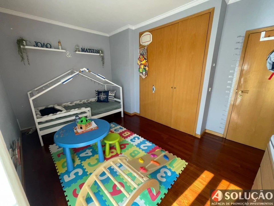 Apartamento T3 para Venda em Mafamude e Vilar do Paraíso Foto 15