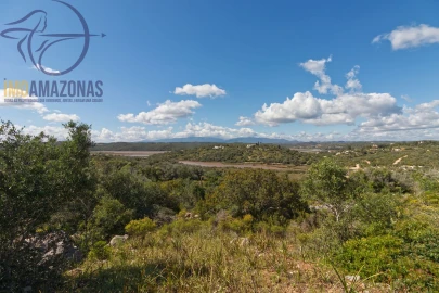 Moradia T3 para Venda em Estômbar e Parchal