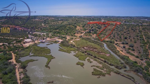Moradia T3 para Venda em Estômbar e Parchal