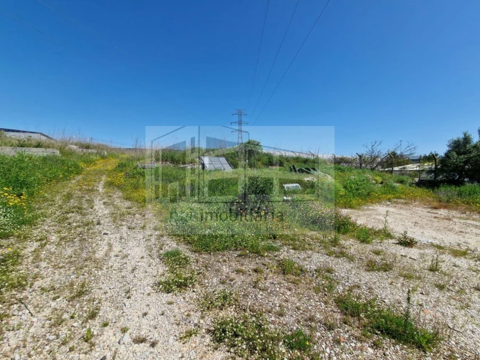 Loja para Venda em Santo Antão e São Julião do Tojal Foto 23