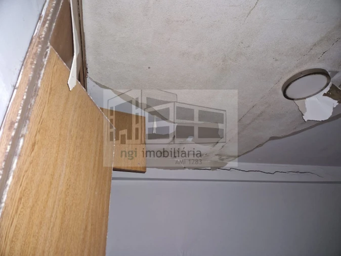 Loja para Venda em Santo Antão e São Julião do Tojal Foto 40