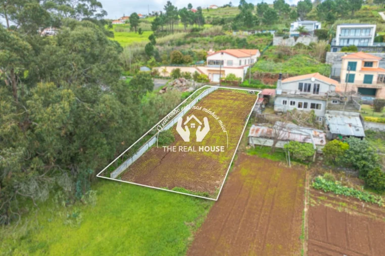 Terreno para Venda em Prazeres Foto 6