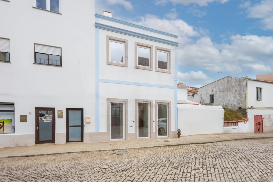 Prédio para Venda em Peniche Foto 1