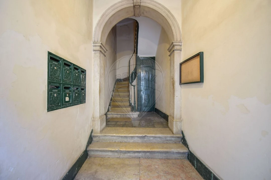 Apartamento T4 para Venda em Misericórdia Foto 16